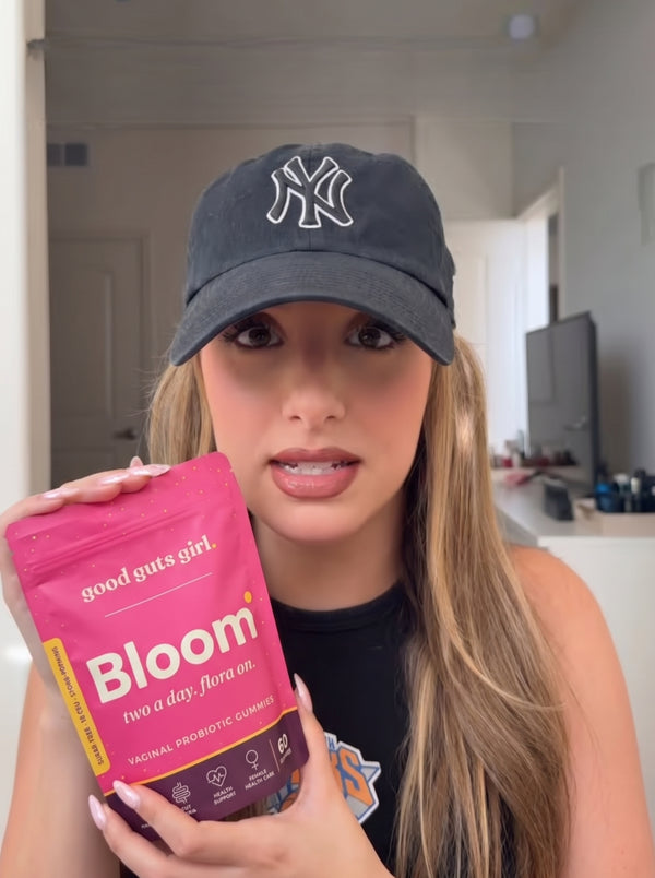 en good guts girl-kund med sin bloom-påse