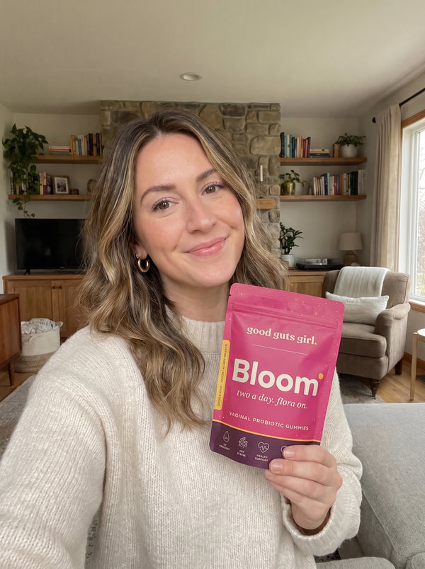 en good guts girl-kund med sin bloom-påse